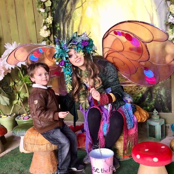 Meet your Posher, Virginie - Picture 1 of 1